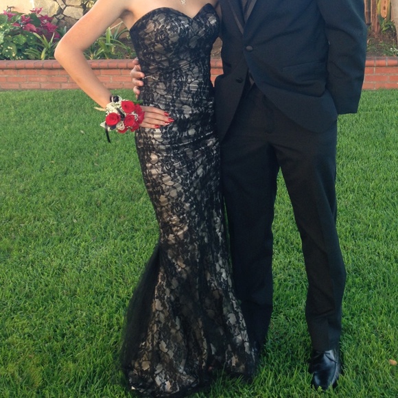 Prom Dress - Picture 4 of 4